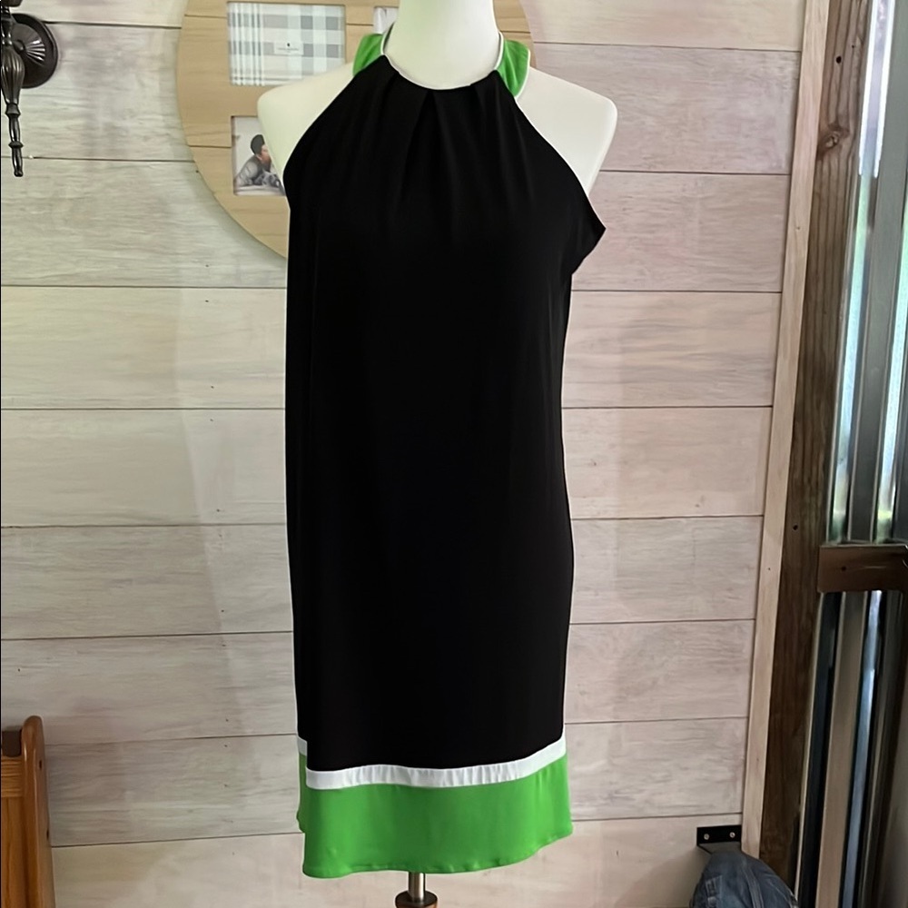 London Times Elegant Black and Green Halter Dress 4